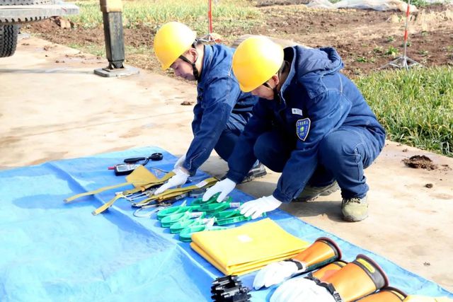 国网岐山县供电公司:早规划 严标准 打造配网优质服务(图5) 国网岐山县供电公司:早规划 严标准 打造配网优质服务(图5)