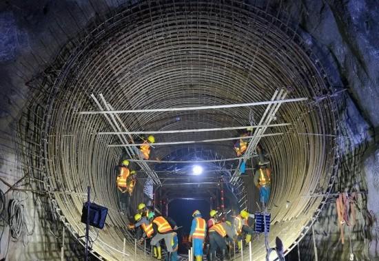 中国承建的“尼泊尔三峡”反向输出电力！留给印度时间不多了？(图3)