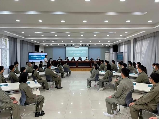总负债突破3万亿!十四亿人养不起中国电力?真赖员工福利太高?(图4) 总负债突破3万亿!十四亿人养不起中国电力?真赖员工福利太高?(图4)