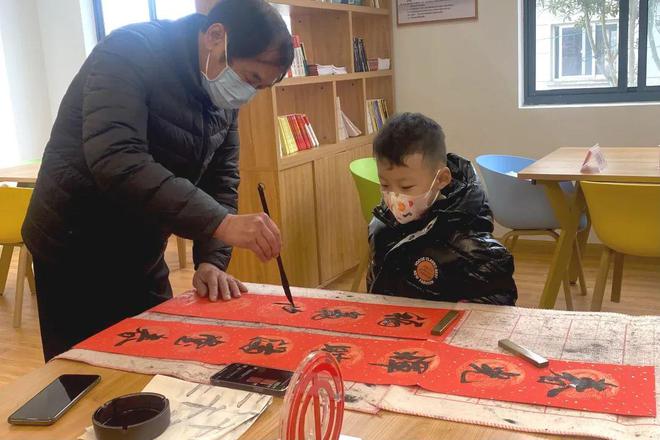 上榜!金汇这家书屋成为全国工会职工书屋示范点(图6) 上榜!金汇这家书屋成为全国工会职工书屋示范点(图6)