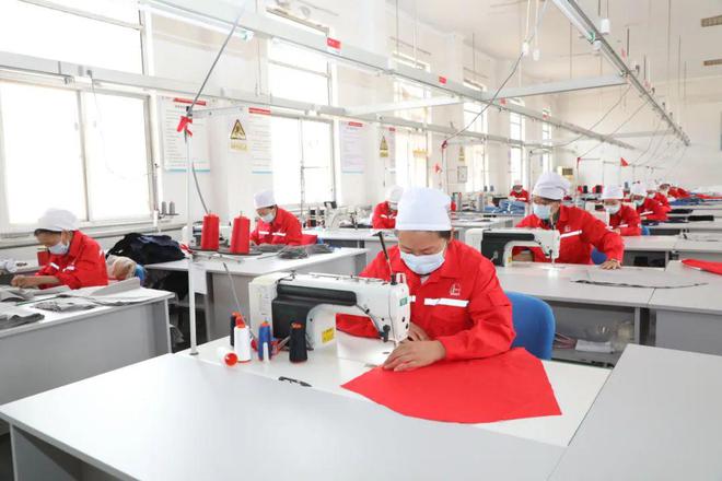 奋进2023丨中国石化自主知识产权阻燃防静电工服正式上架!